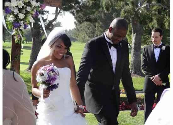 BACK AND MARRIED!!! Non-Pro PICS!