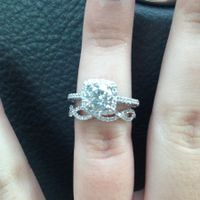 Ladies with halo rings…what does your wedding band look like?