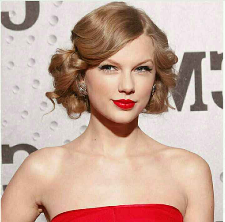 What's your wedding make up and hairstyles?