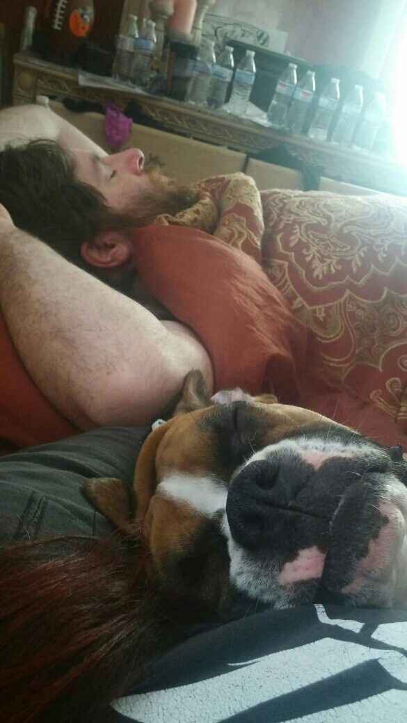 The line of 1000+ people