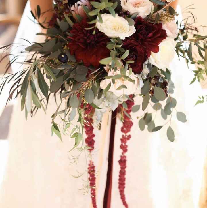 Can anyone tell me where i can find love lies bleeding amaranthus to go in my bridal bouquet? - 1