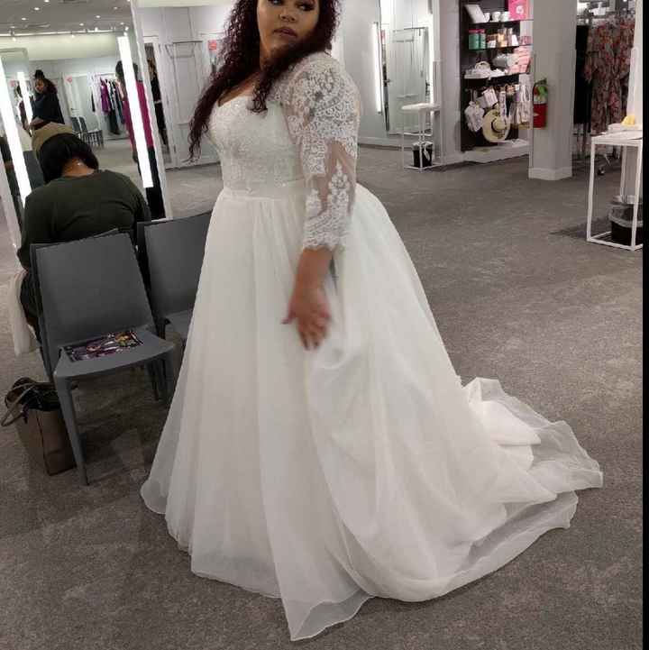 Plus size Bride