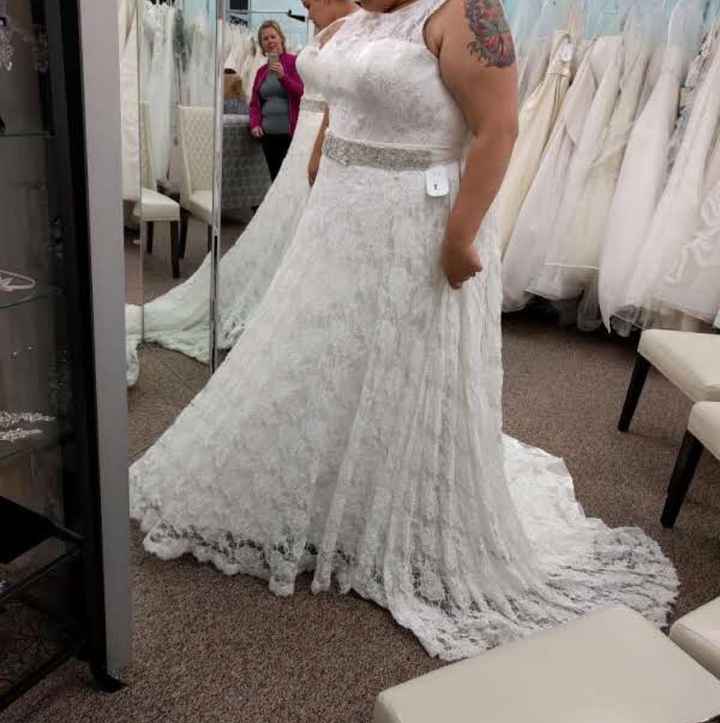 Plus size Bride