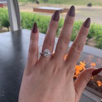 Brides of 2022! Show us your ring! - 1