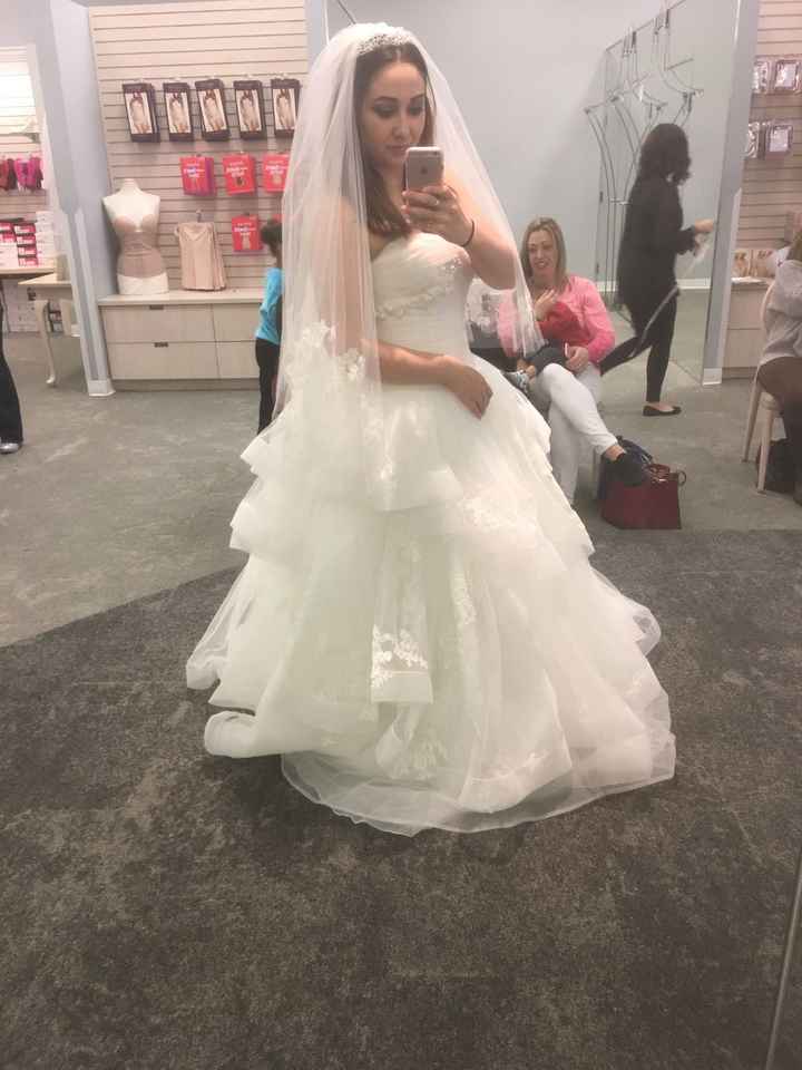 I finally bought my dress :)