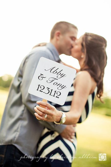 E-pics this Thursday!!!!! Engagement photo props! Help me out sisters!