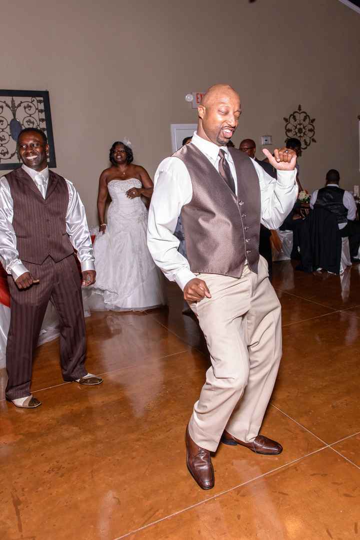 UPDATE pg 4 Bennett is Back & Married (w/pro pix- HEAVY)