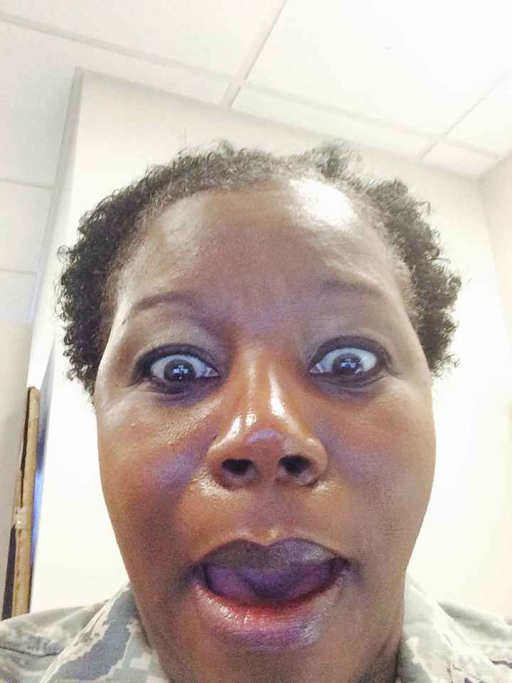 WWR:  OMG WWLauren has 5-stars!!! (Bennett Selfie included)