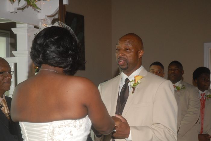 UPDATE pg 4 Bennett is Back & Married (w/pro pix- HEAVY)