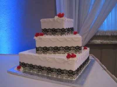 Need Wedding Cake inspirations? Post your cake!