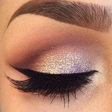 What is your Bridal Make Up look? - 1