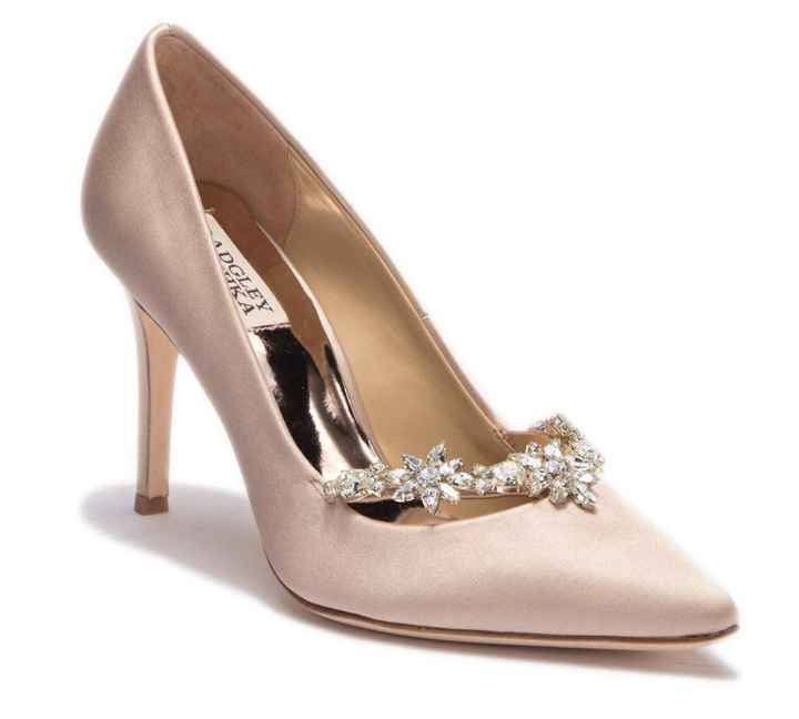 Need shoe ideas for Wtoo Pippin - 2