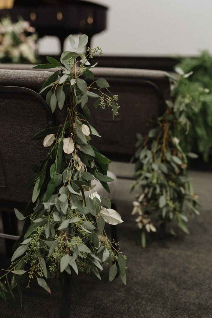 Aisle Decor Help - 2