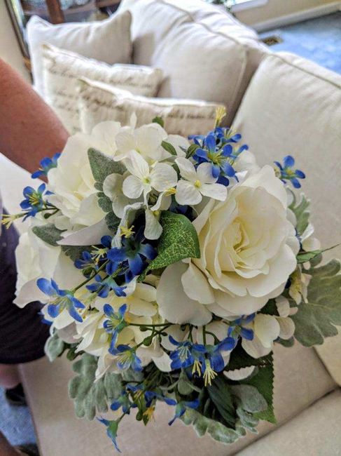 Over or Under: 13 Wedding Vendors? 5