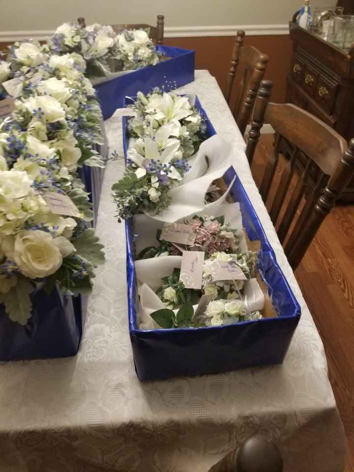 Florist just sent me the pictures for my flowers!!  (pic heavy) - 2