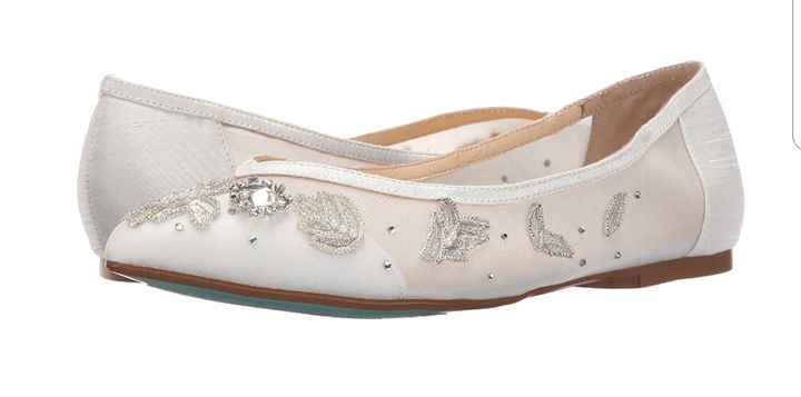 Shoes help 😩😩😩 - 1