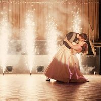 Making a BIG Entrance!!