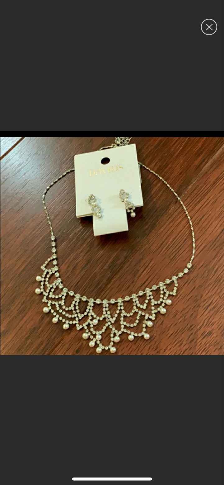 Queen Anne neckline... - 1