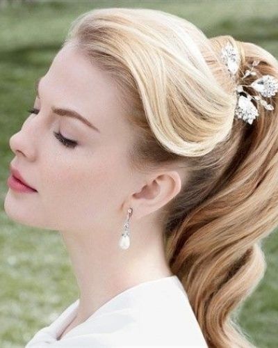 Is a hair and makeup trial necessary? - 1