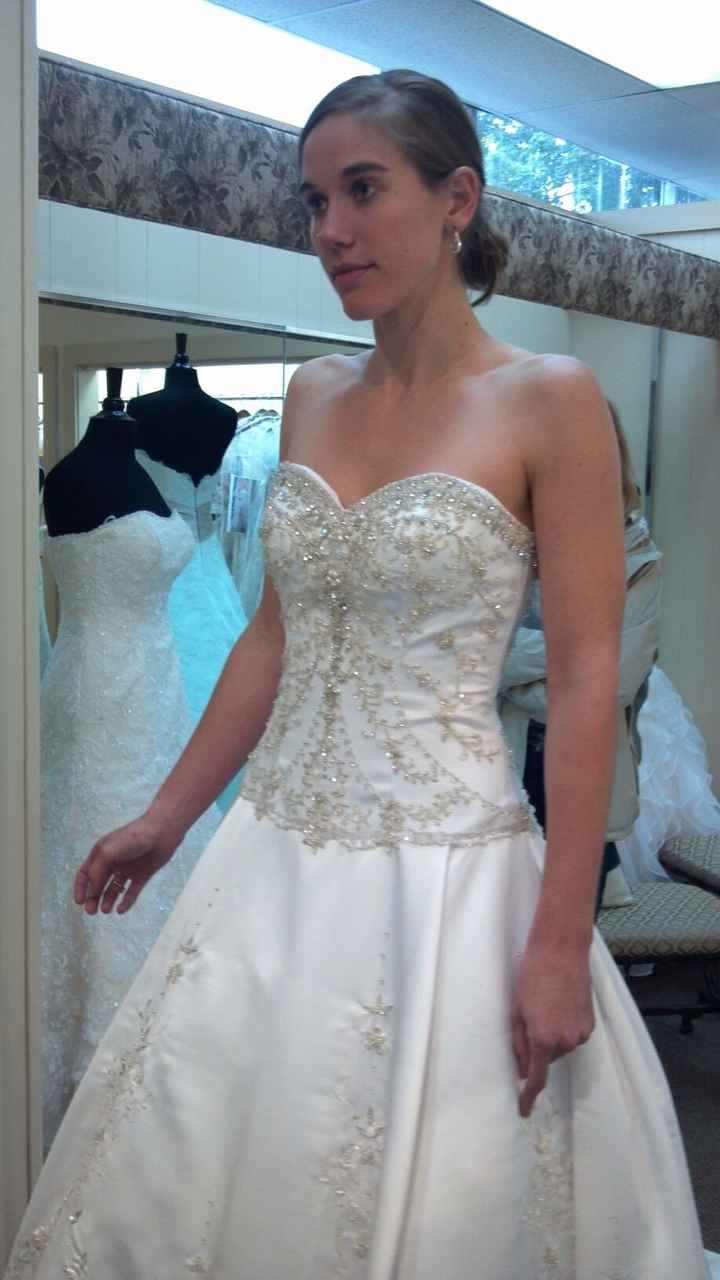 Can i see some dresses?!?!?!?