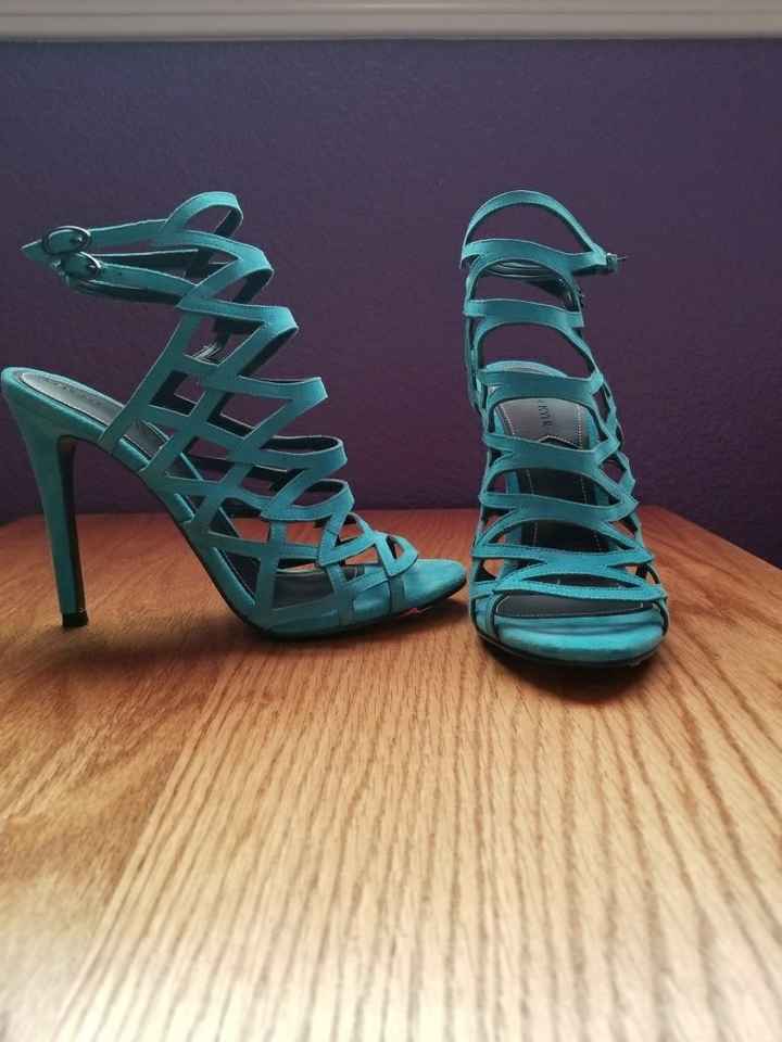 Help me pick my shoes!