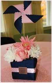 simple pinwheel centerpieces