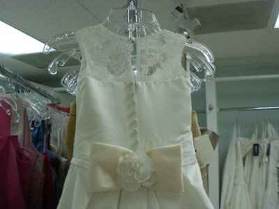 Finally ! Pictures of me in my wedding gown!