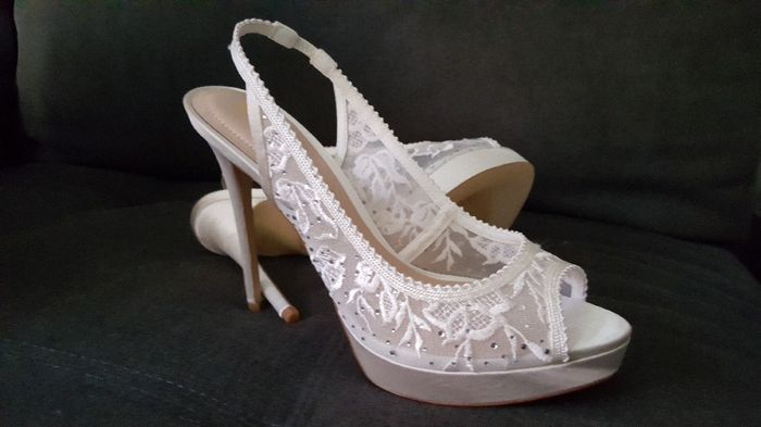 Need shoes 3
