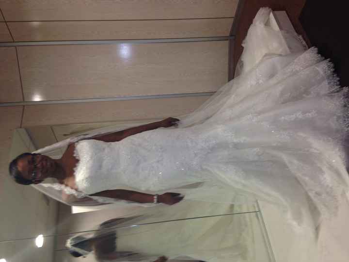 Sometimes staying up late watching reruns pays off...I SAID YES TO THE DRESS!!!!