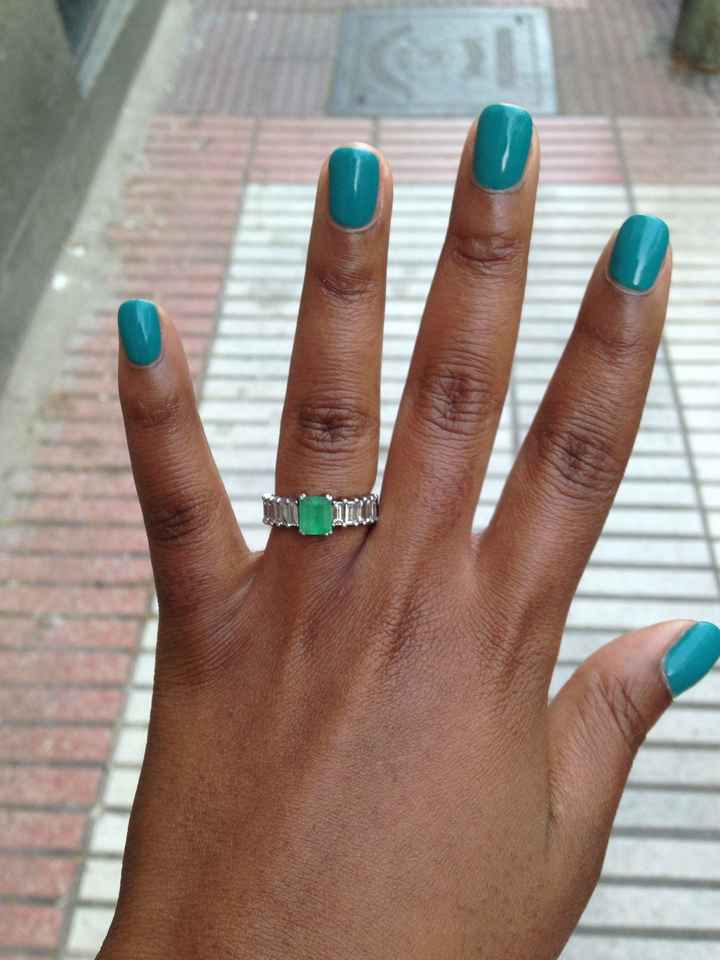 SPINOFF: Whether you like your engagement ring or not, let's see them!