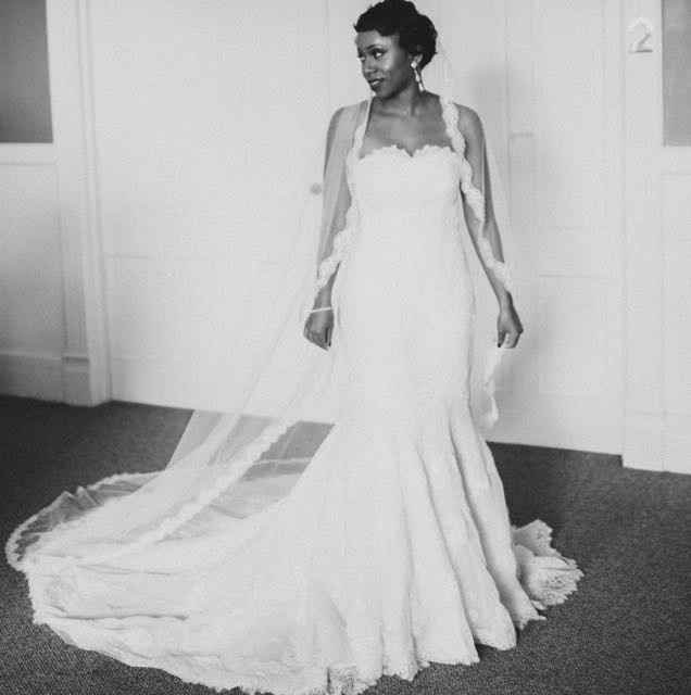 Show off those dresses!