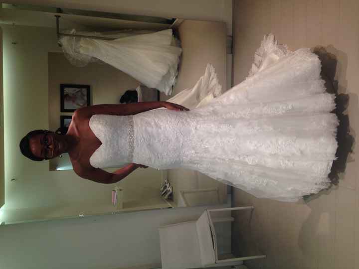 Dress Shopping Day 2: Still no gown :-/