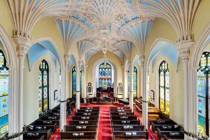 Aisle Decor for Church Ceremony? I need ideas!