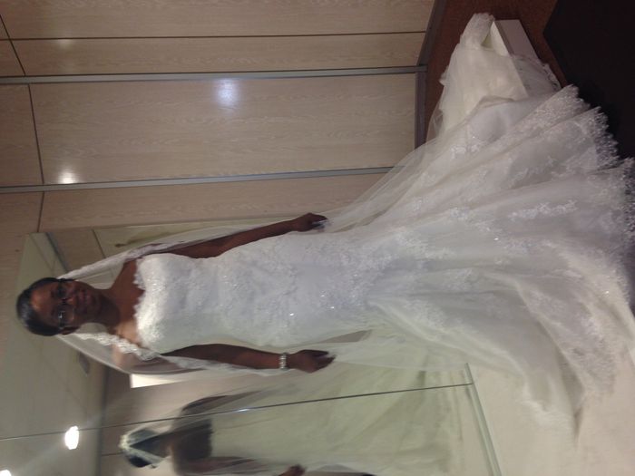 Sometimes staying up late watching reruns pays off...I SAID YES TO THE DRESS!!!!