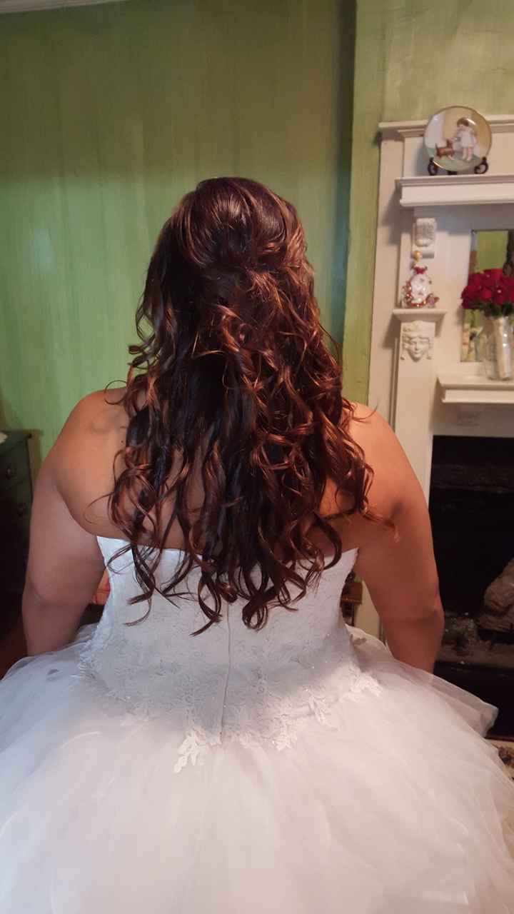 Brides wearing their hair down