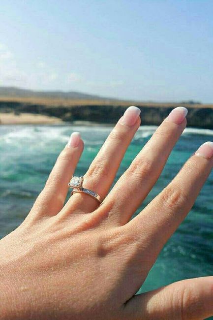Let's see those beautiful rings lady's!