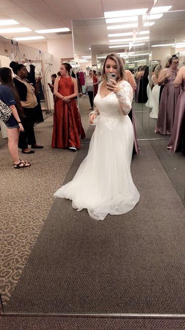 Dress looks completely different - 1