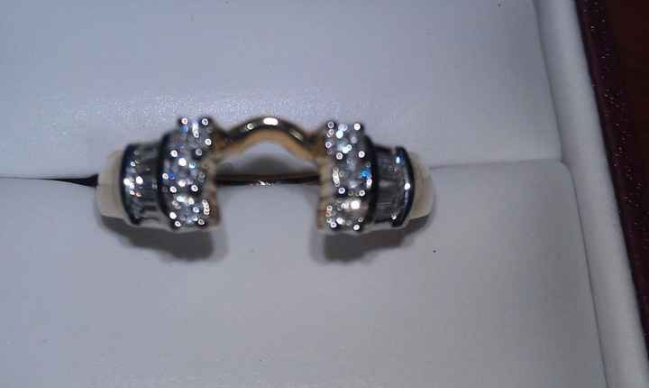 EVERYONE, show me your ring!! :)