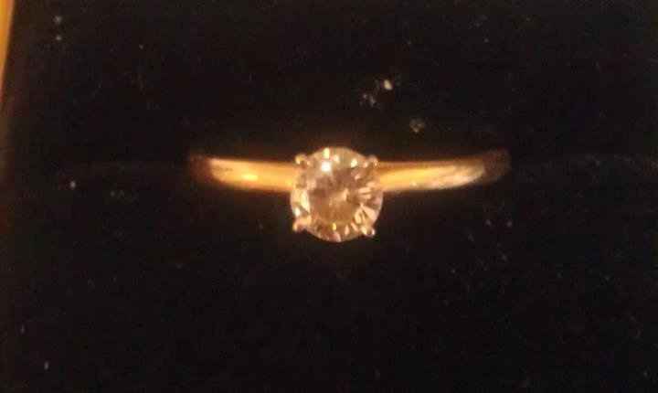 I'd love to see everyone's engagment rings.