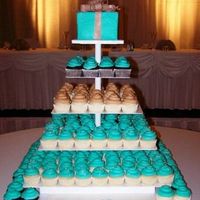 Help with finding bakery that won't change me an arm & leg...