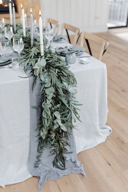 Cheesecloth on satin tablecloths?? - 1