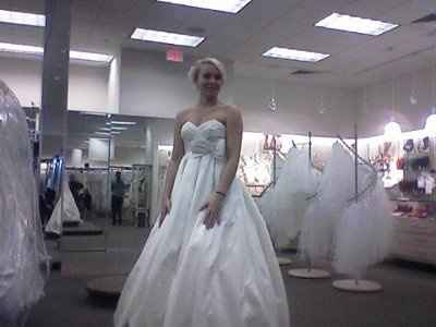 issues with my wedding dress