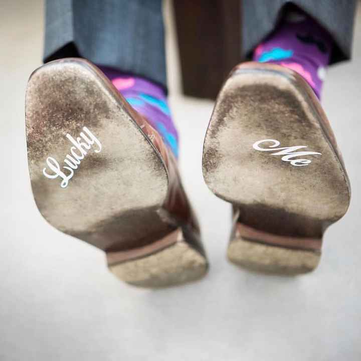 Adding a decal with a special message?