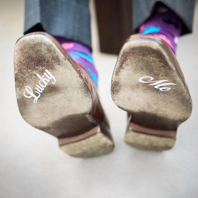 Adding a decal with a special message?