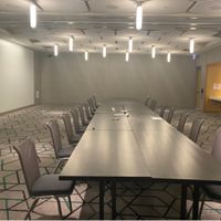 Wooden arch - modern wedding - 1