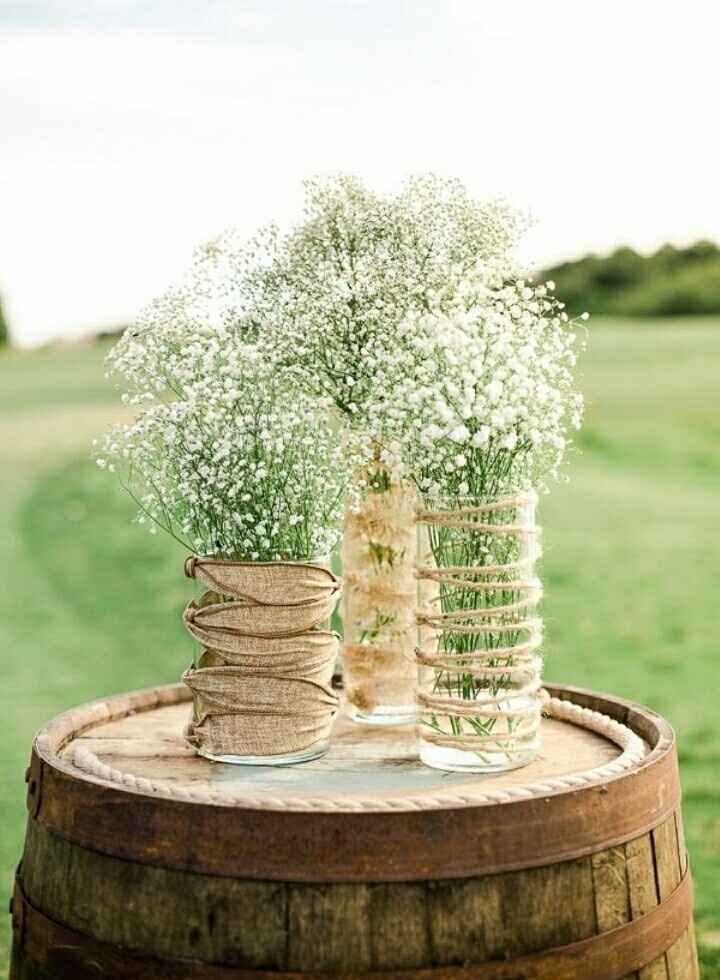 Paging @Centerpieces and professional florists!