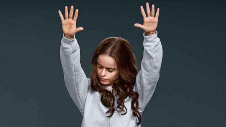 NWR: I GOT A JOB!!!