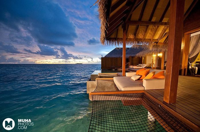 Spinoff: Dream Honeymoon