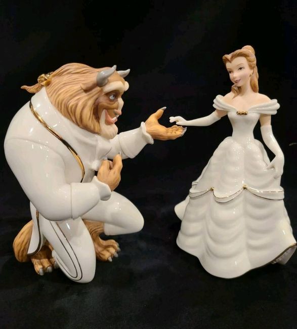 Show Off Your Cake Toppers! 3