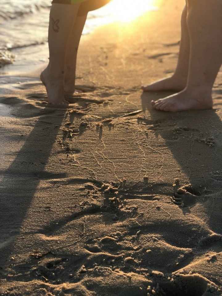 Photographer vs cellphone - 3
